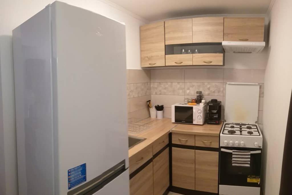 Toelgyerdo Apartman Kismaros Exterior foto